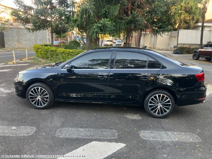 Volkswagen JETTA HIGHLINE 2.0 TSI 2011/2012